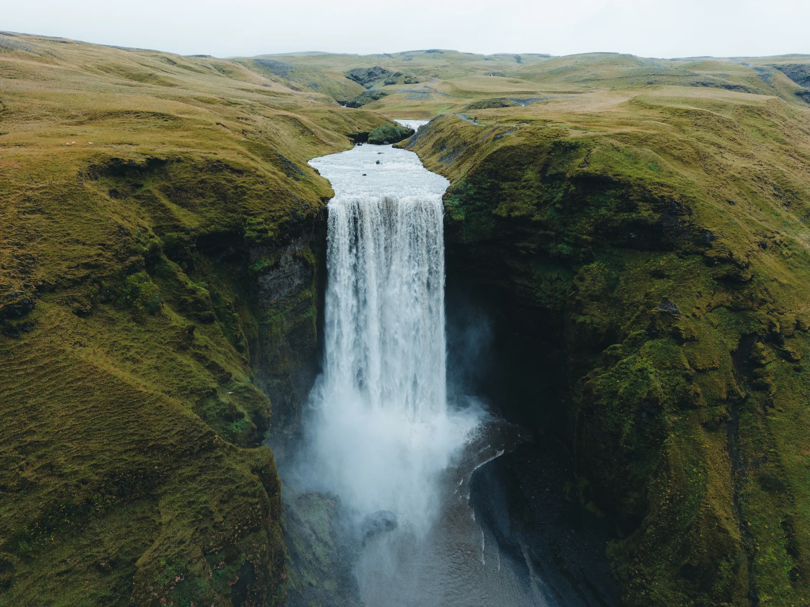 Islande - paysages lunaires & road trip solo